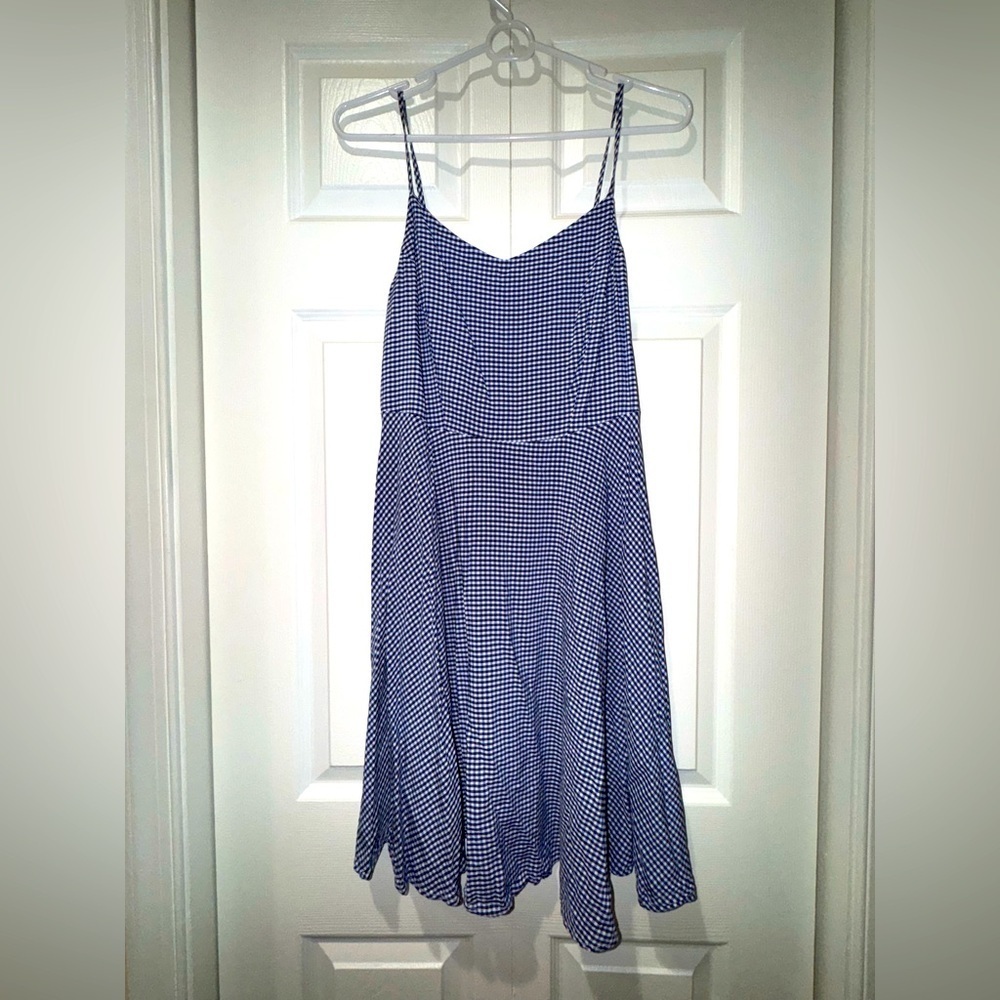 Old Navy Blue Gingham cami Women's swing Dress. Size Medium. EUC